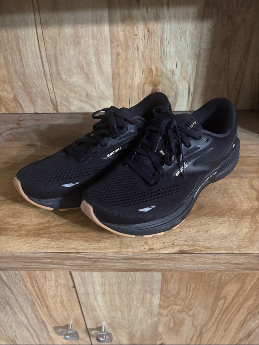 Brooks Adrenaline GTS 23